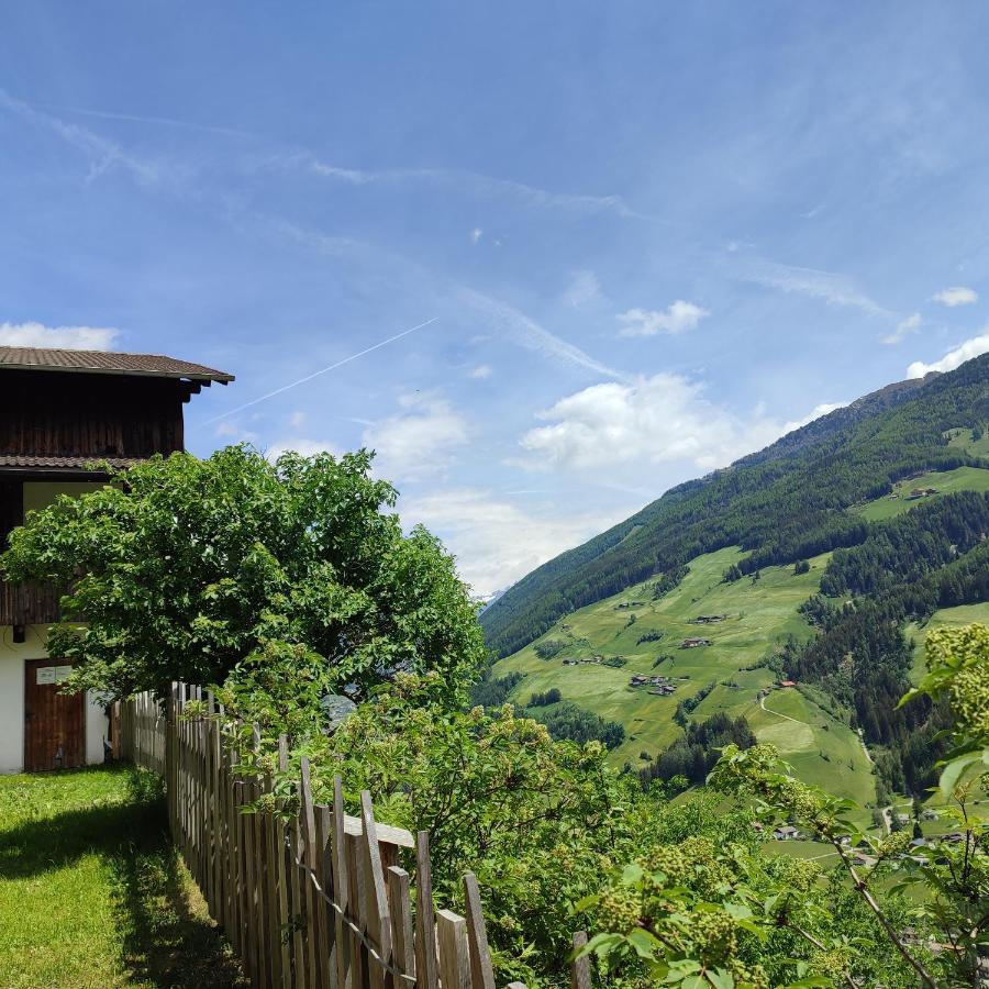 Апартаменты Grossstahlhof Mountain & Panorama View Ahrntal Экстерьер фото